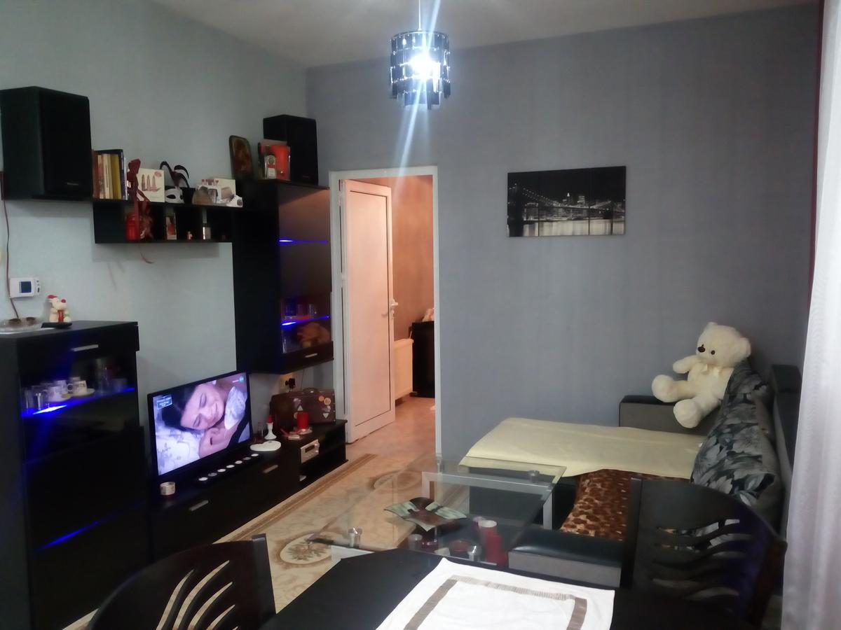 Apartment Diana Resilovo Bagian luar foto